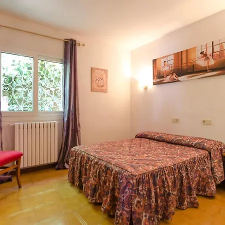 Club Villamar - Delfin * リョレート・デ・マル