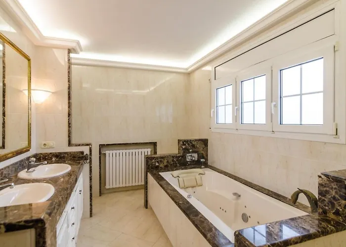 Villa Club Villamar - Delfin Lloret de Mar