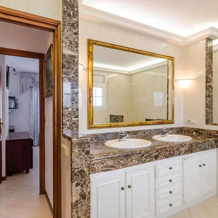 Club Villamar - Delfin Villa *