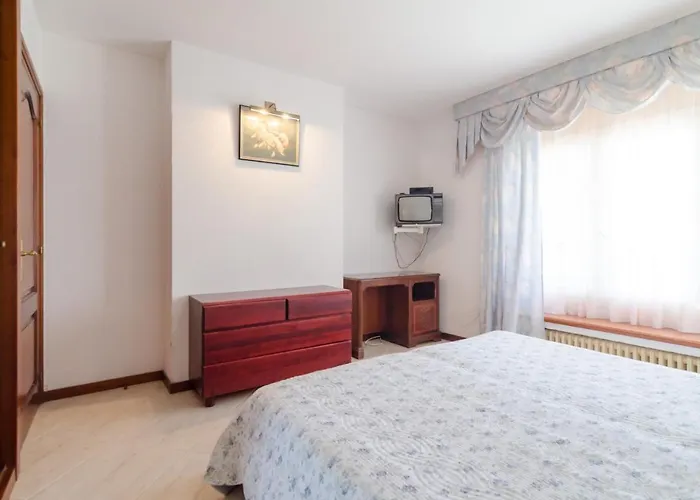 Club Villamar - Delfin *